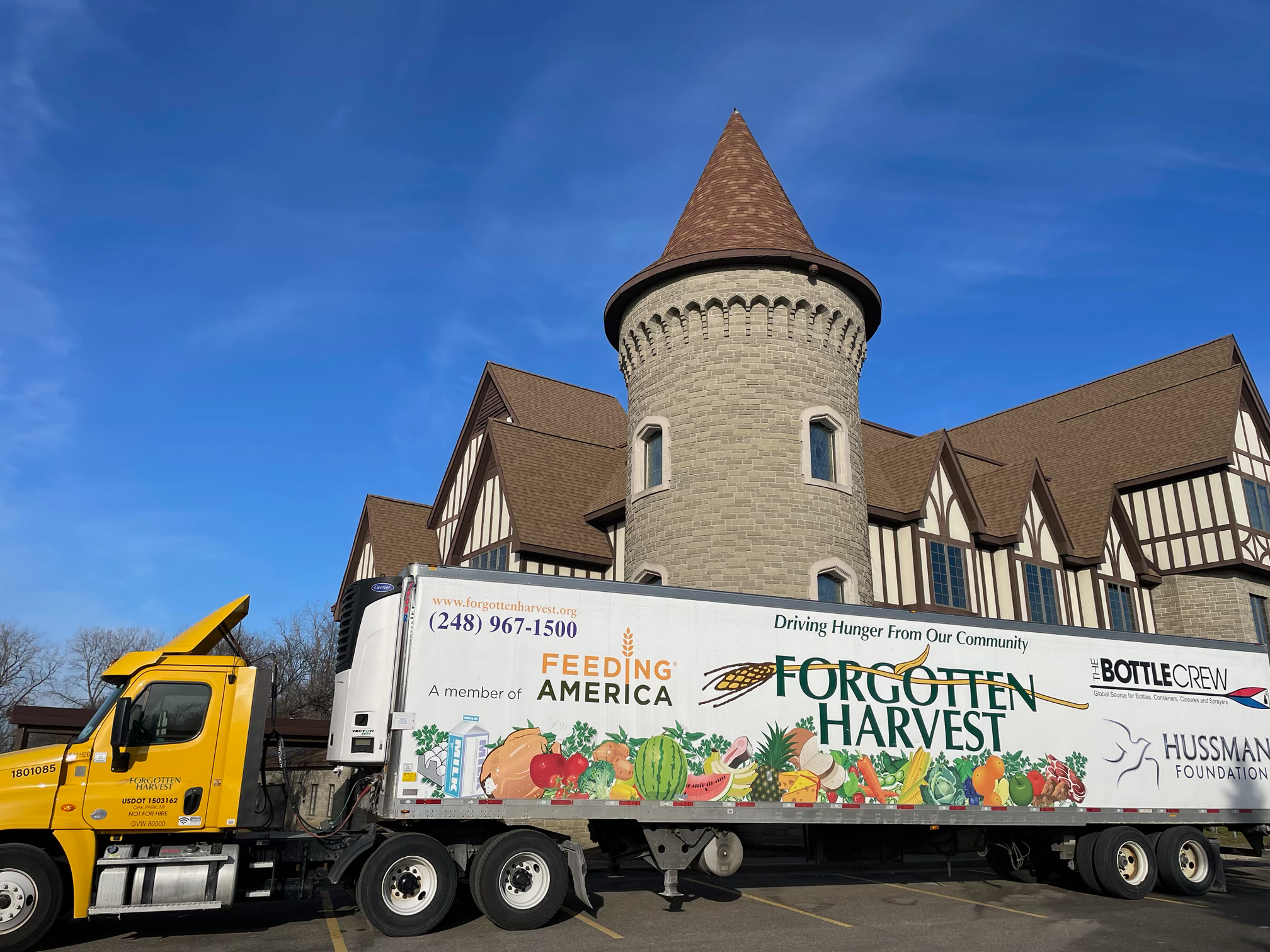 Forgotten Harvest truck serving the community